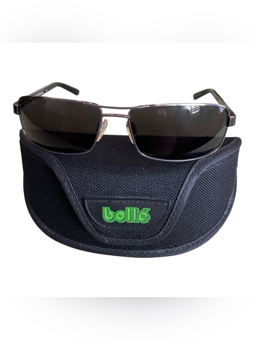 Bolle Dirty 8 El Borracho 10462 Men’s Gunmetal Gray Sunglasses & Case